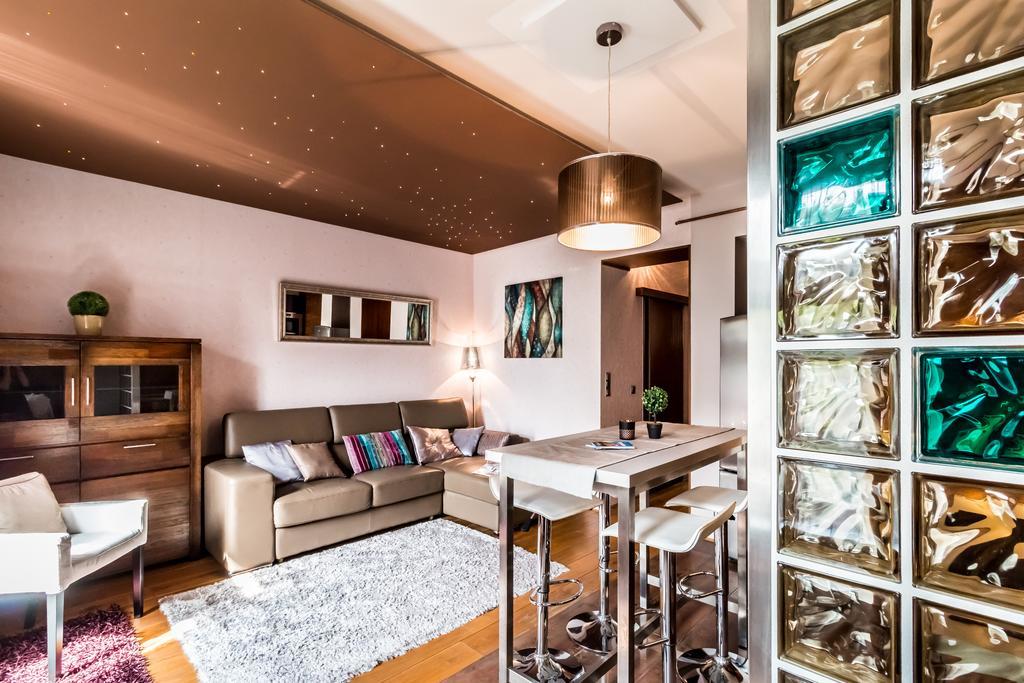 Bpr Castle Forest Apartment ブダペスト エクステリア 写真